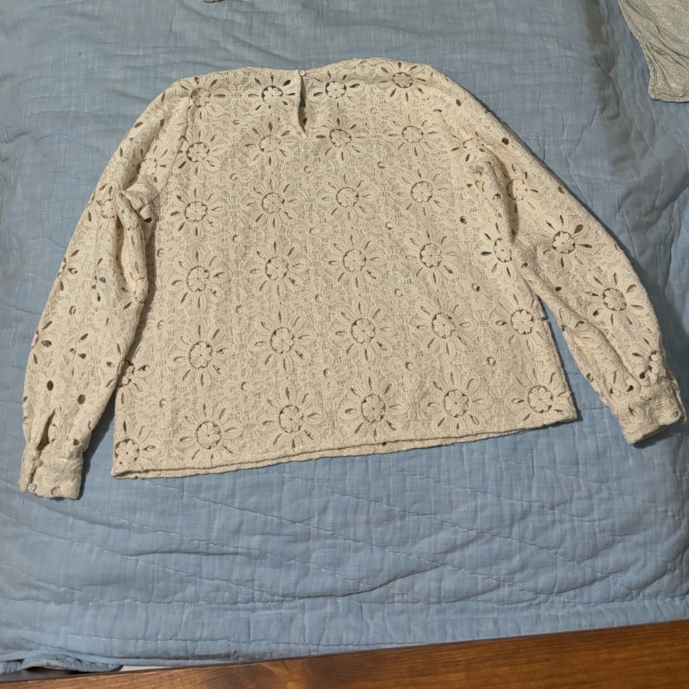 🌻🌼Sezane JESSE BLOUSE in Ecru - Picture 6 of 7